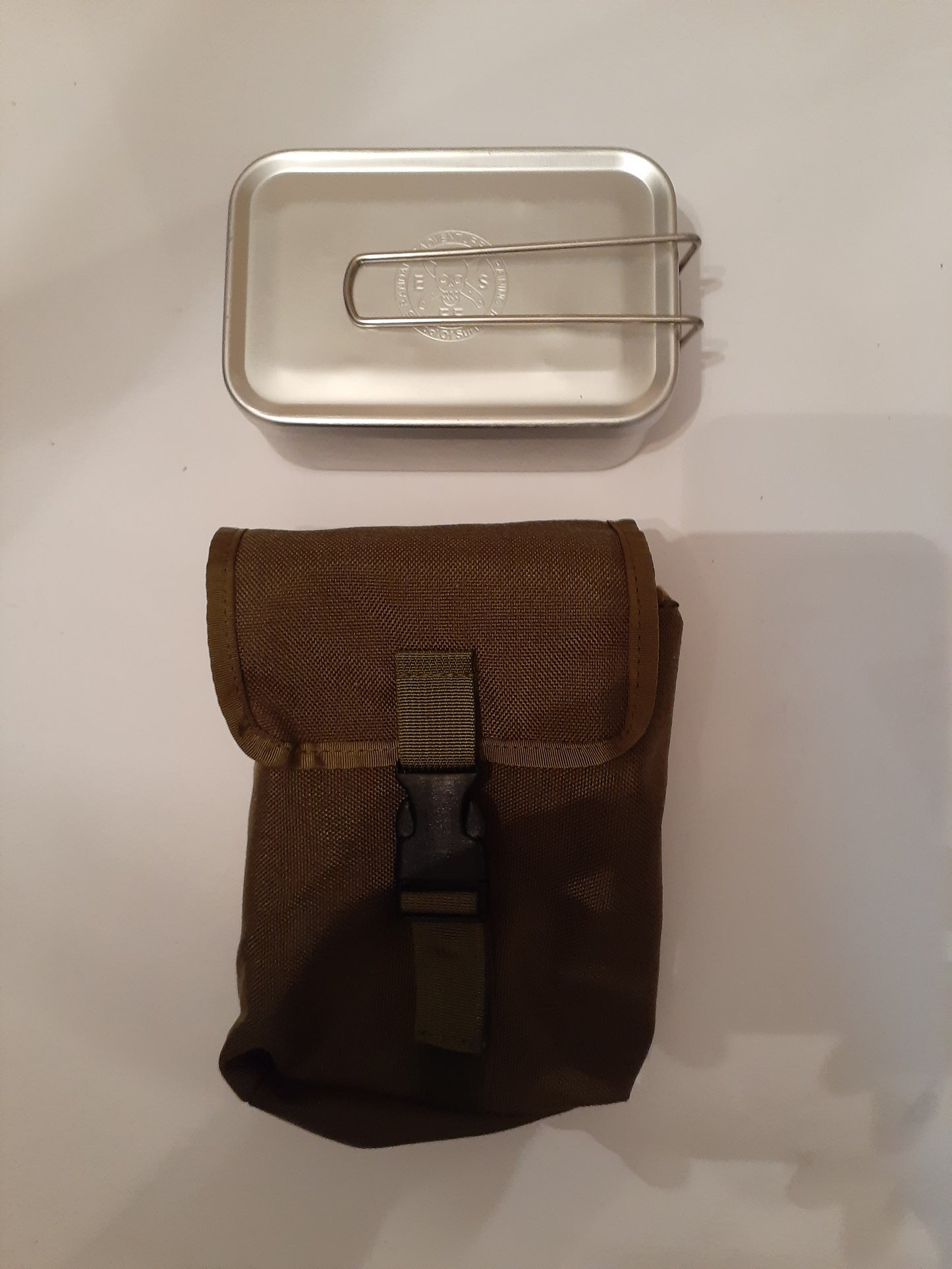 ESEE Mess Tin and Pouch